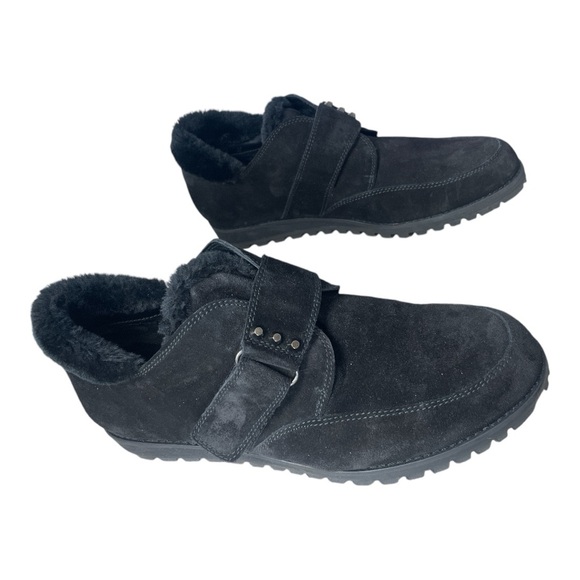 Stuart Weitzman Furgoodness Velcro Sneaker Black Suede Ankle Bootie Shoe Size 9 - Picture 3 of 7